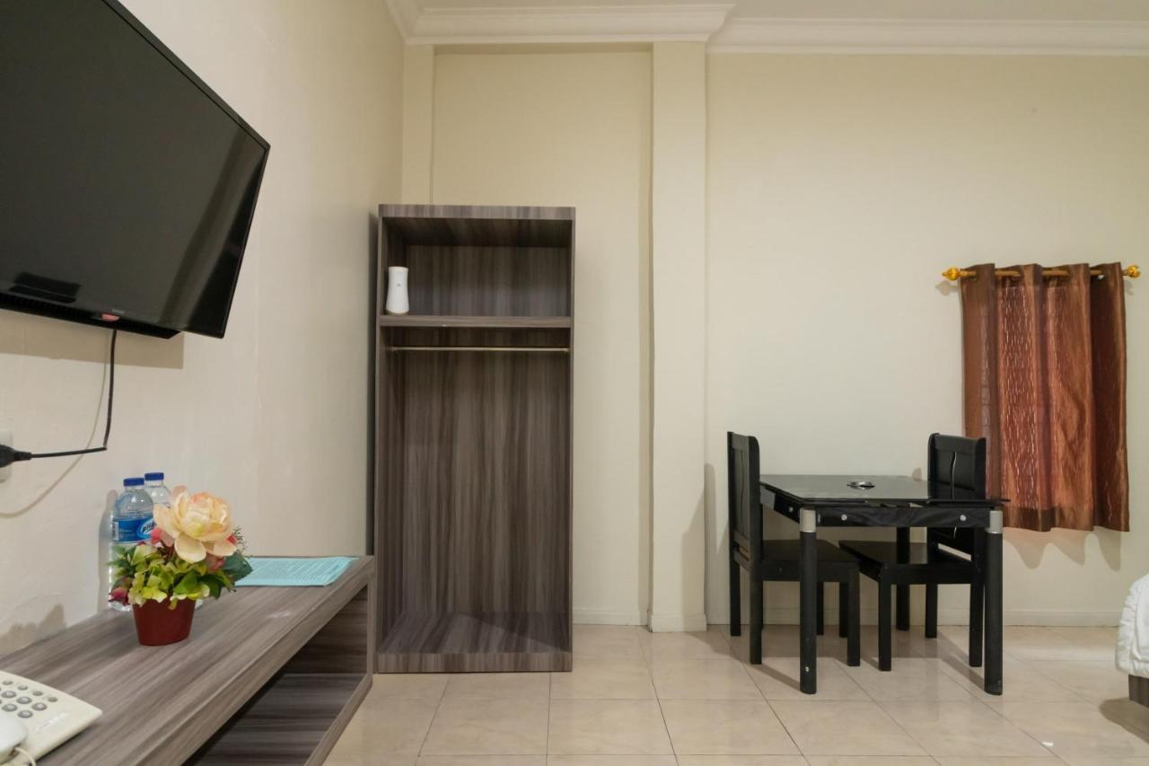 Hotel Reddoorz @ Pematangsiantar Extérieur photo