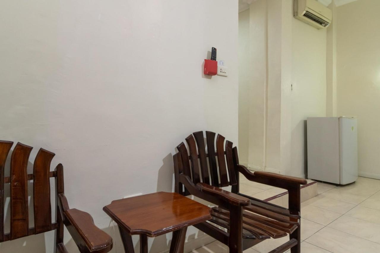 Hotel Reddoorz @ Pematangsiantar Extérieur photo