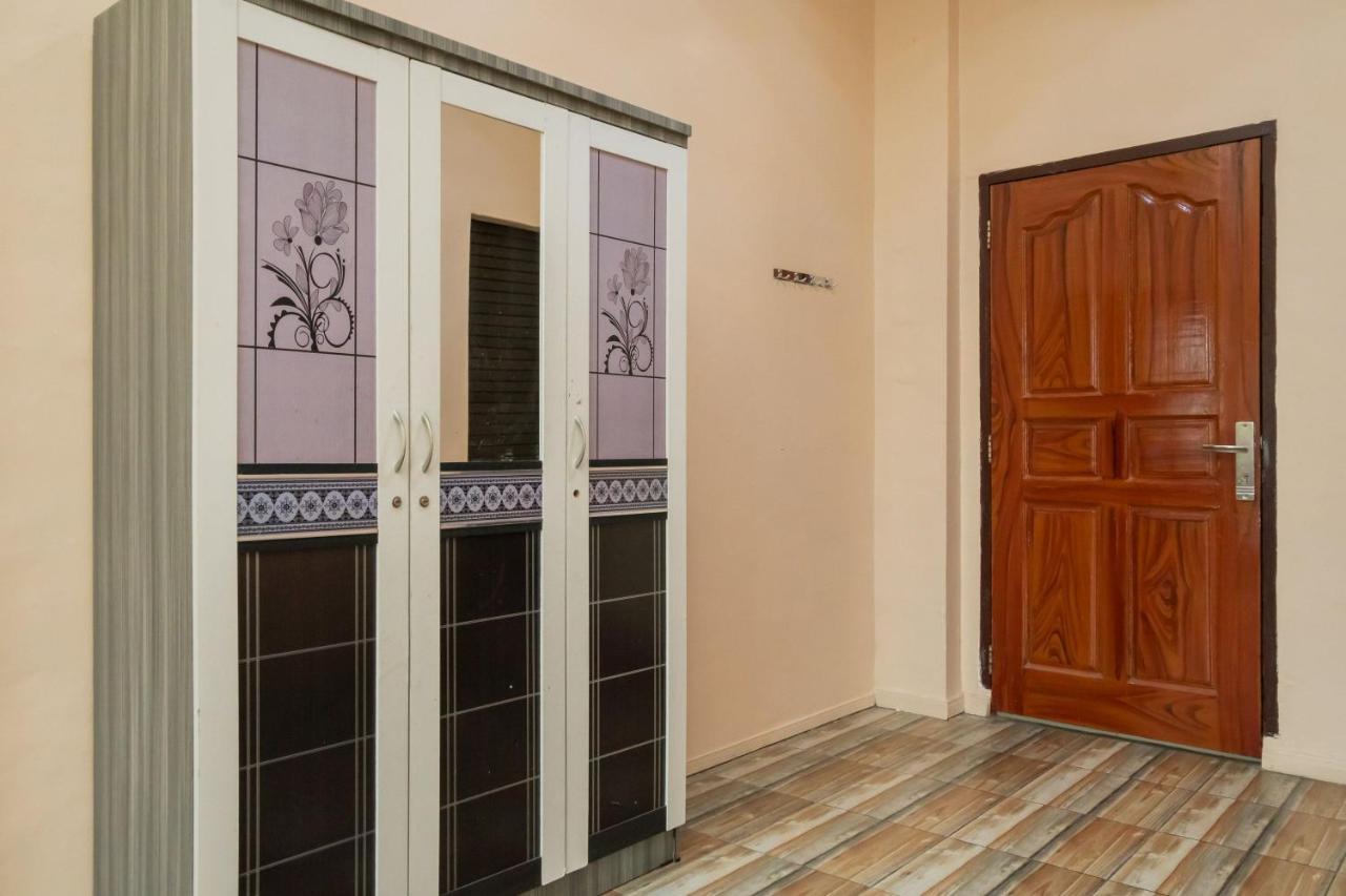 Hotel Reddoorz @ Pematangsiantar Extérieur photo