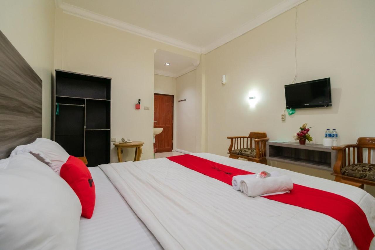 Hotel Reddoorz @ Pematangsiantar Extérieur photo