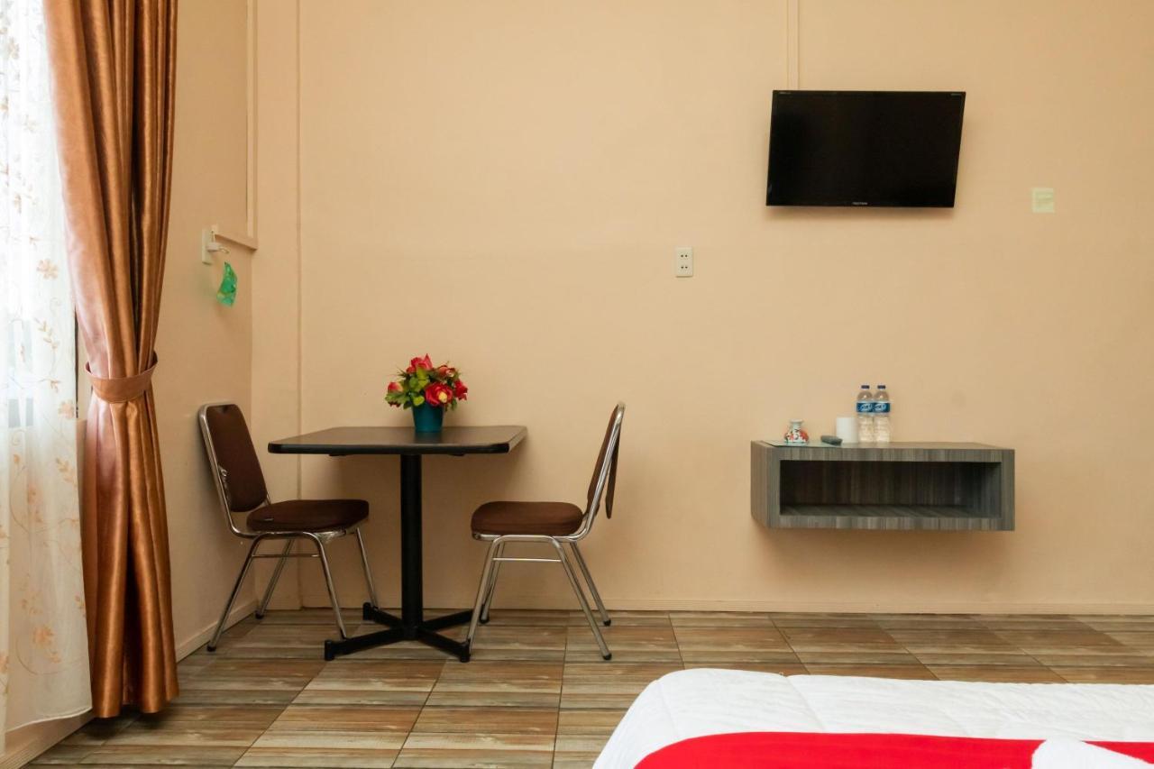 Hotel Reddoorz @ Pematangsiantar Extérieur photo