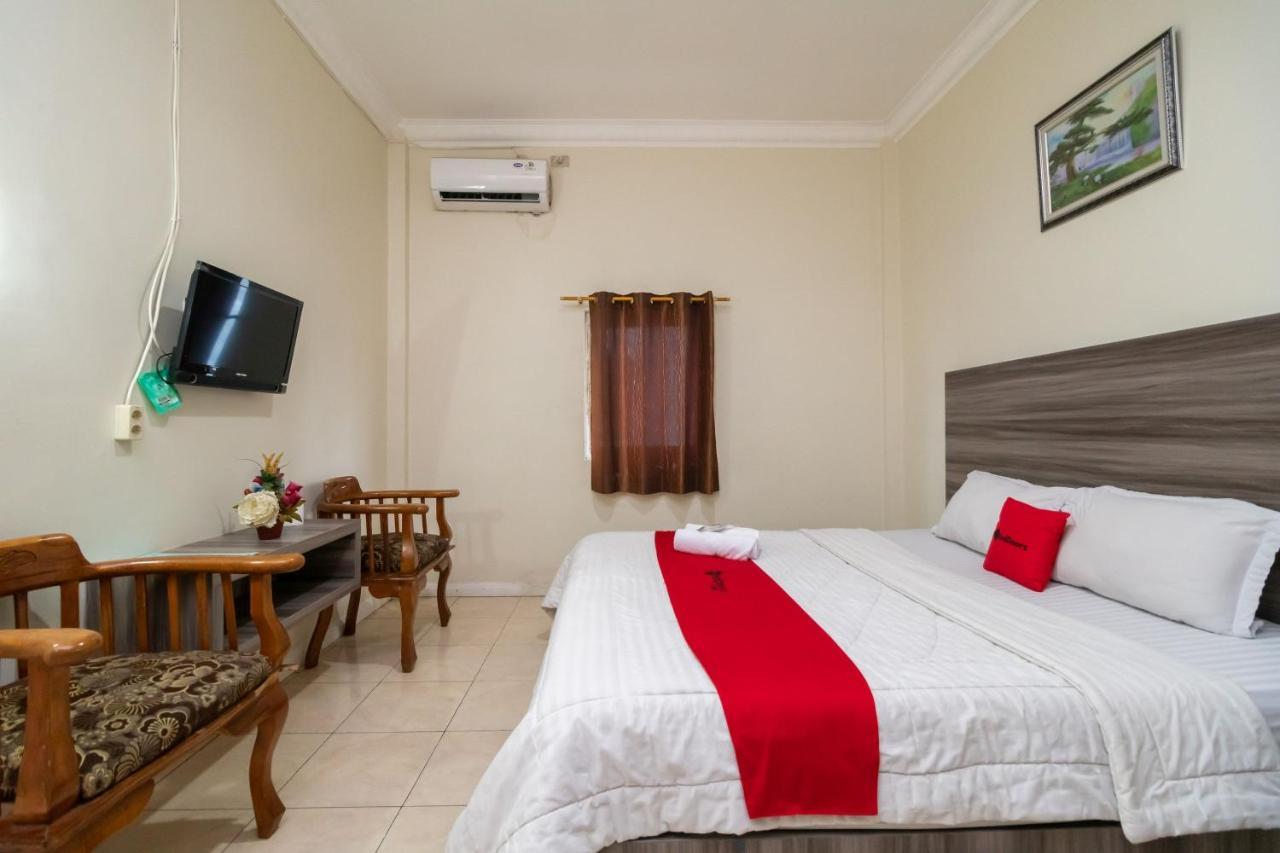 Hotel Reddoorz @ Pematangsiantar Extérieur photo